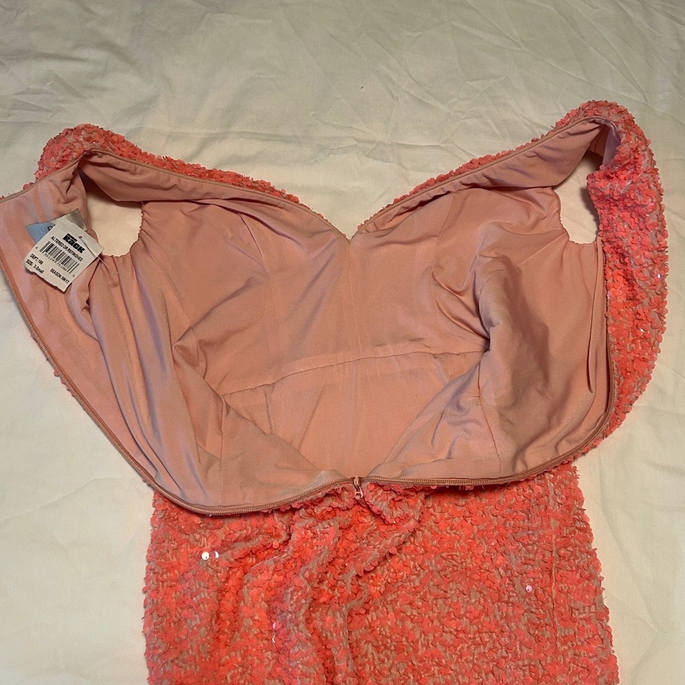 Helsi Jodi NWT Coral Sequin Mini Dress Sleeveless plunging Party Cocktail XS - Picture 10 of 11